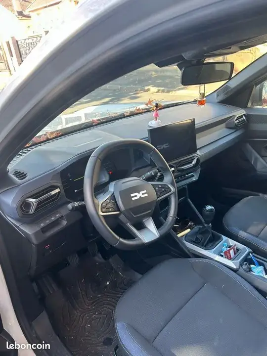 Dacia Bigster 2025 photo 3