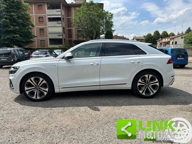 Audi Q8 2018 photo 4