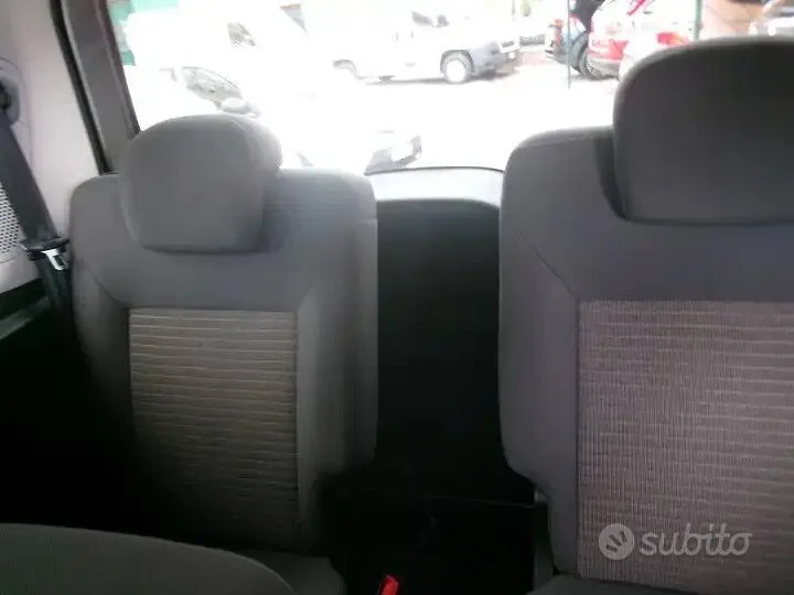 Fiat Doblo 2015 photo 3