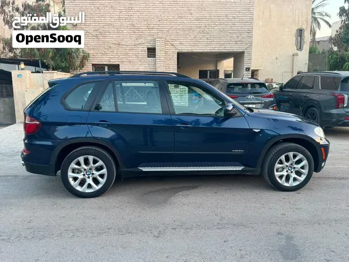 BMW X5 2011 photo 2