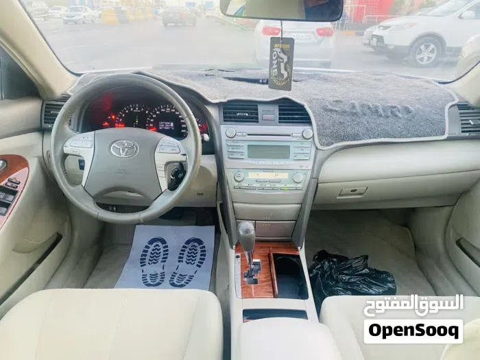 Toyota Camry 2010 photo 2
