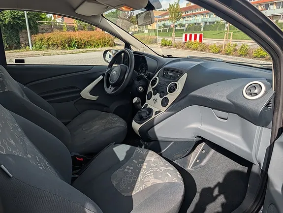 Ford Ka 2010 photo 5