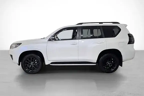 Toyota Land Cruiser 2021 photo 3