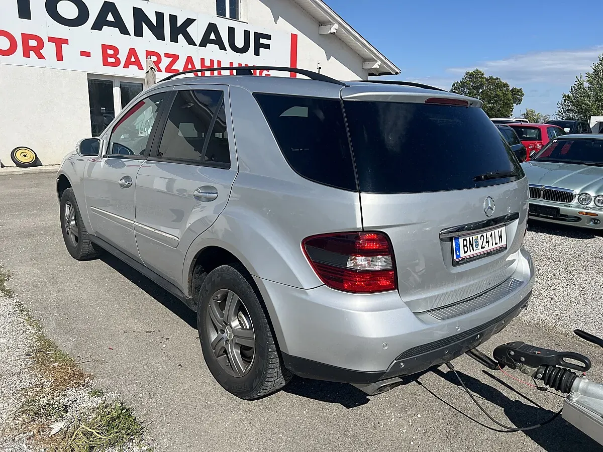 Mercedes-Benz M-Class 2008 photo 3