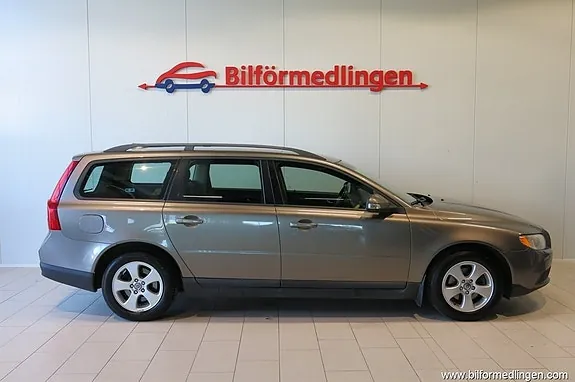Volvo V70 2009 photo 2