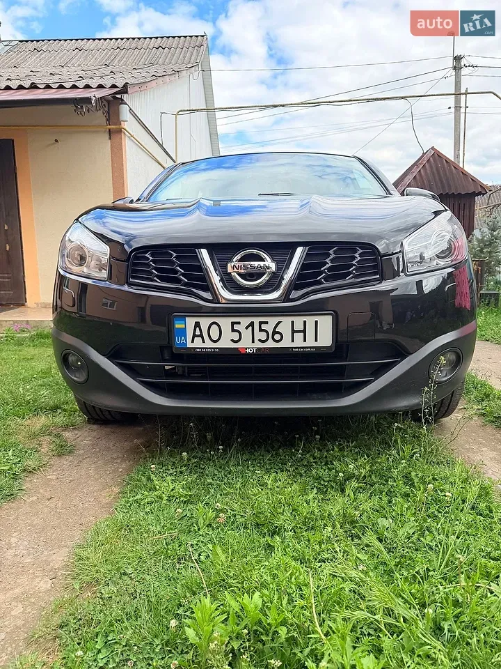 Nissan Qashqai 2012 photo 2