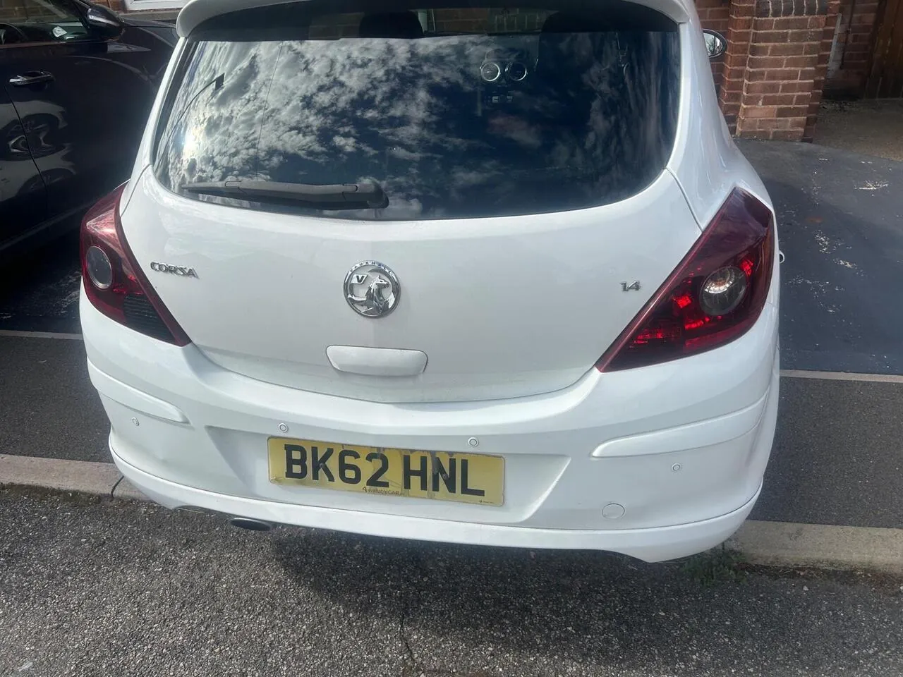 Vauxhall Corsa 2012 photo 2