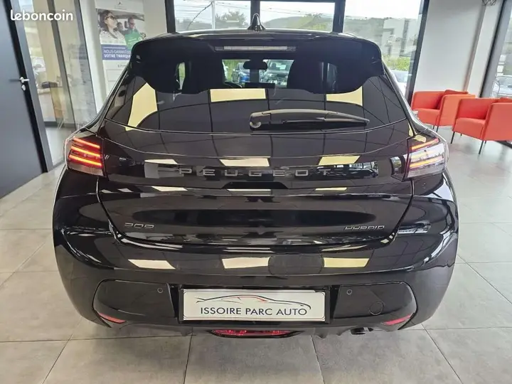 Peugeot 208 2025 photo 5