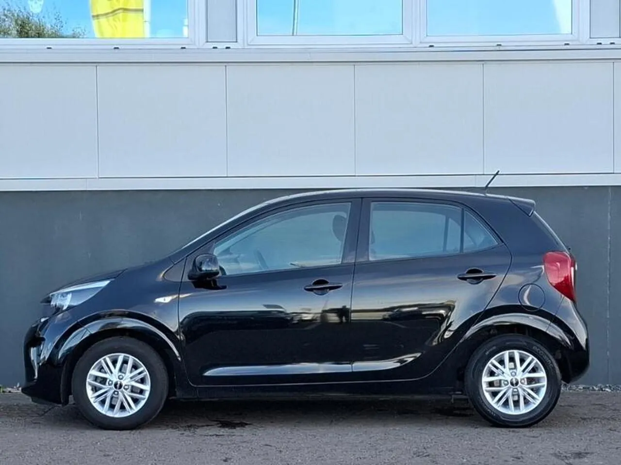 Kia Picanto 2024 photo 4