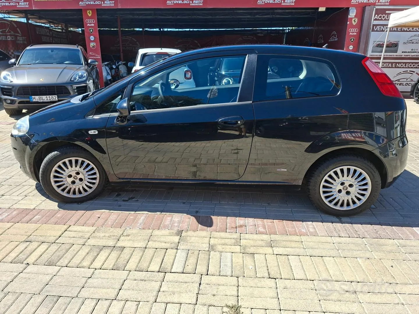 Fiat Grande Punto 2007 photo 4