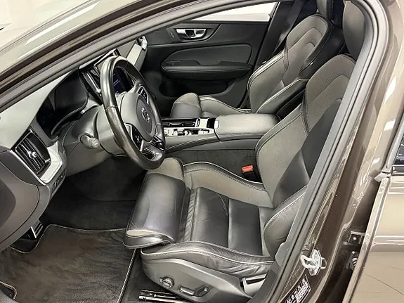 Volvo V60 2021 photo 5