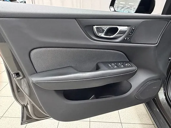 Volvo V60 2021 photo 4