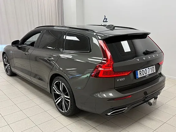 Volvo V60 2021 photo 3