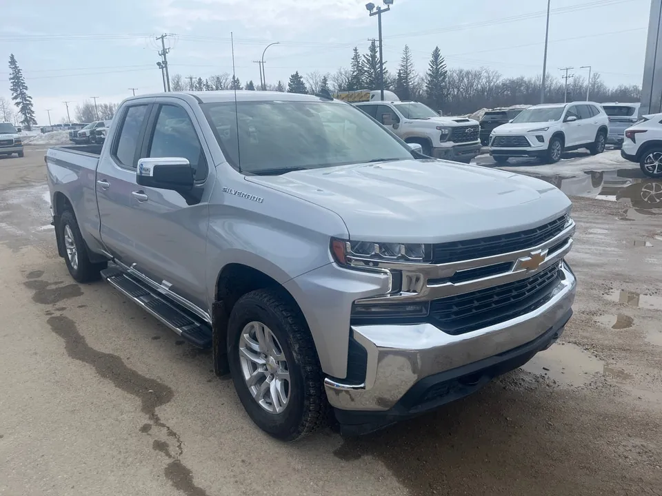 Chevrolet Silverado 1500 2021 photo 4
