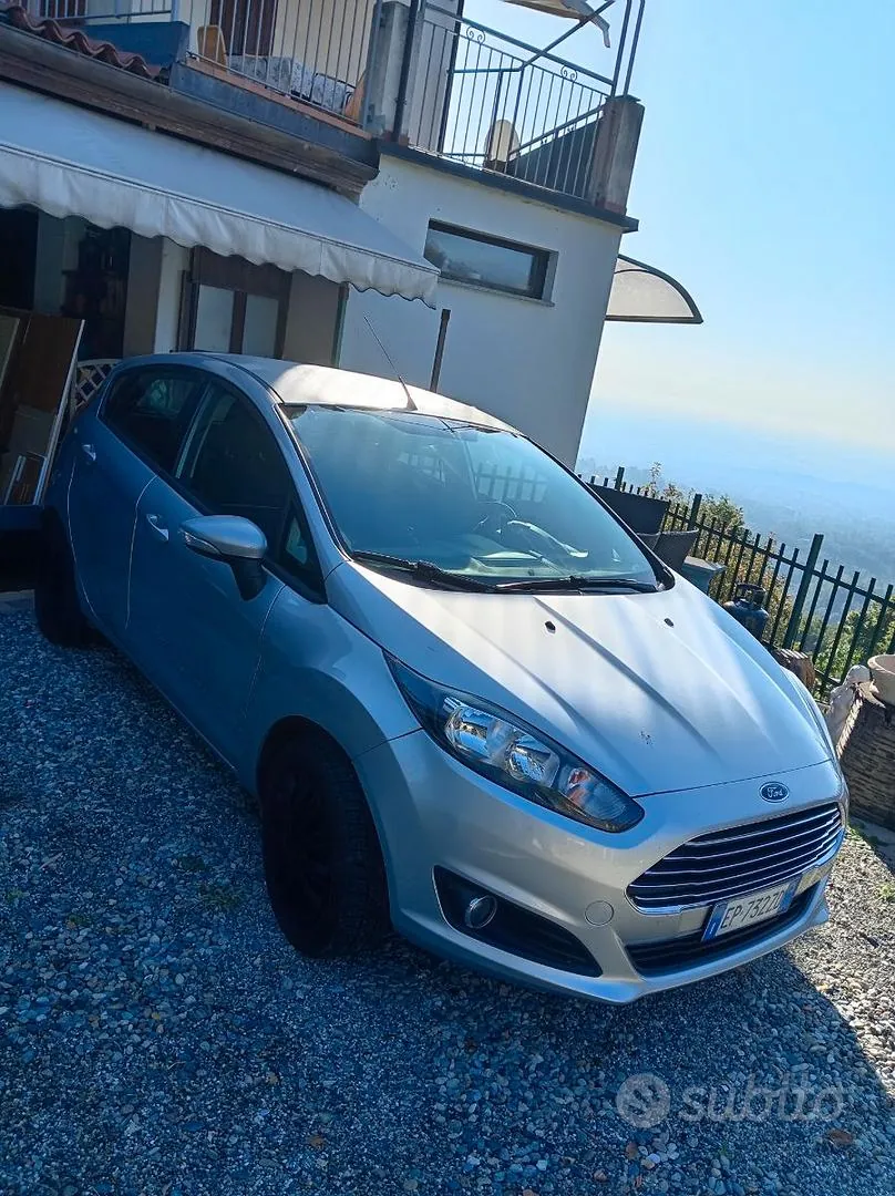 Ford Fiesta 2013 photo 3
