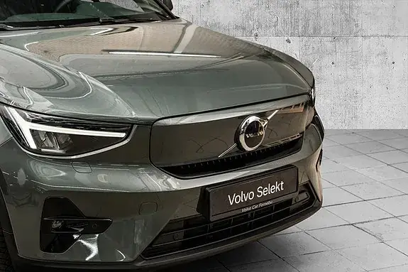 Volvo Ex40 2027 photo 2