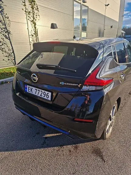 Nissan Leaf 2018 photo 3