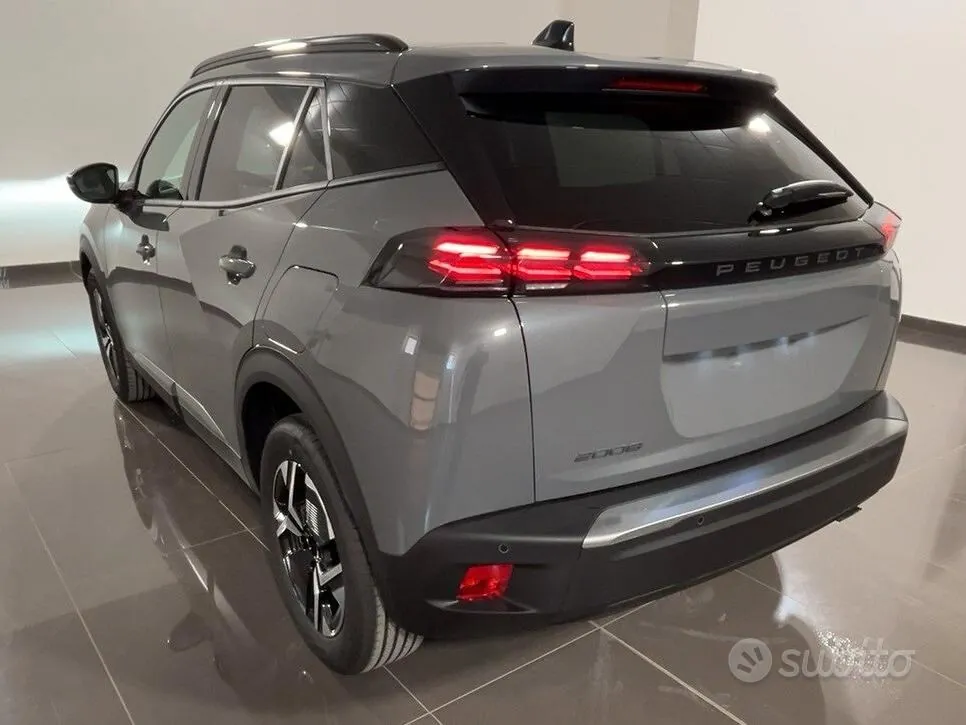 Peugeot 2008 2024 photo 2