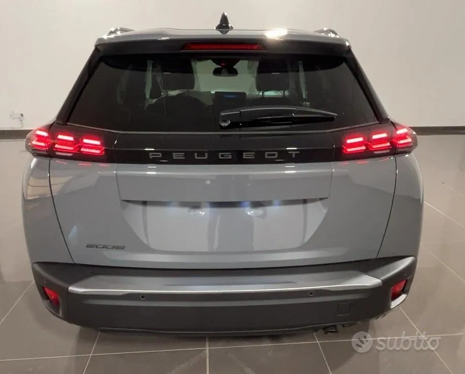 Peugeot 2008 2024 photo 4