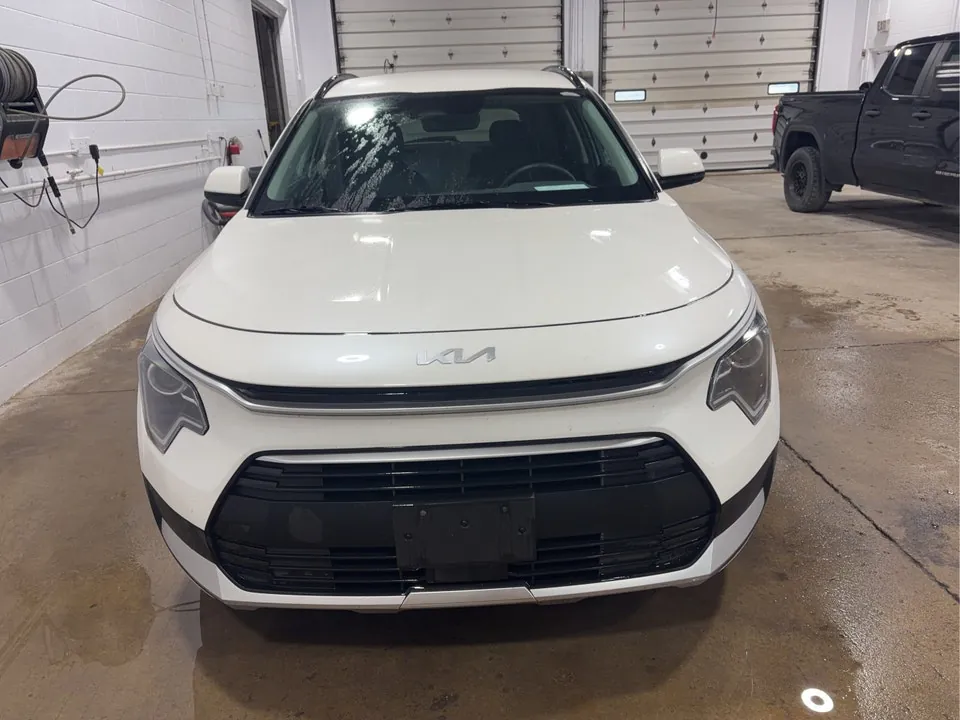 Kia Niro 2026 photo 2