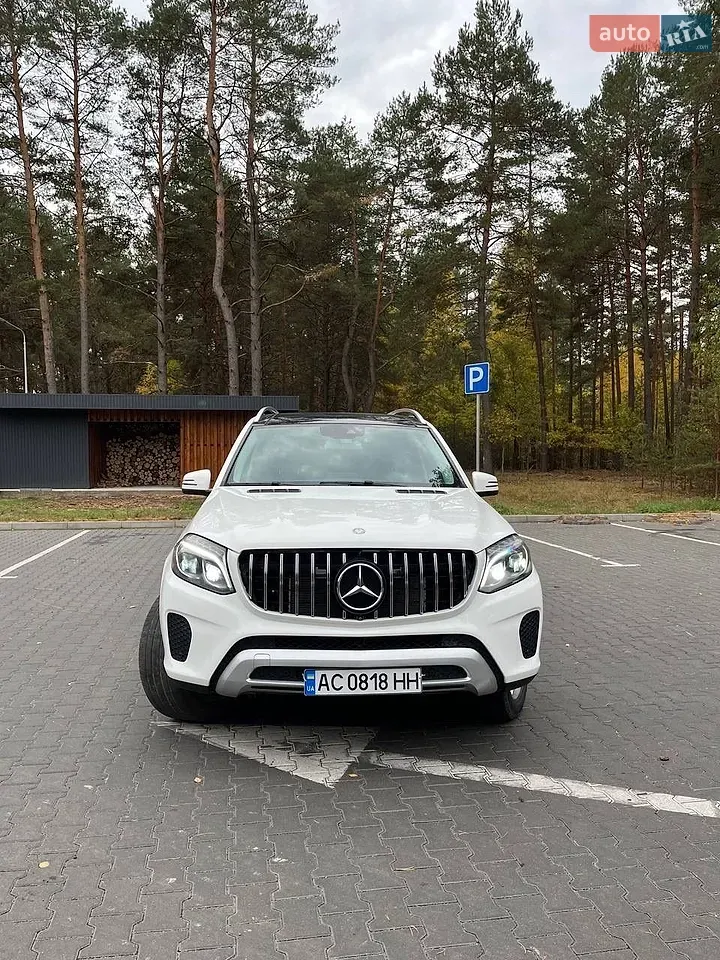 Mercedes-Benz Gls-Class 2016 photo 3