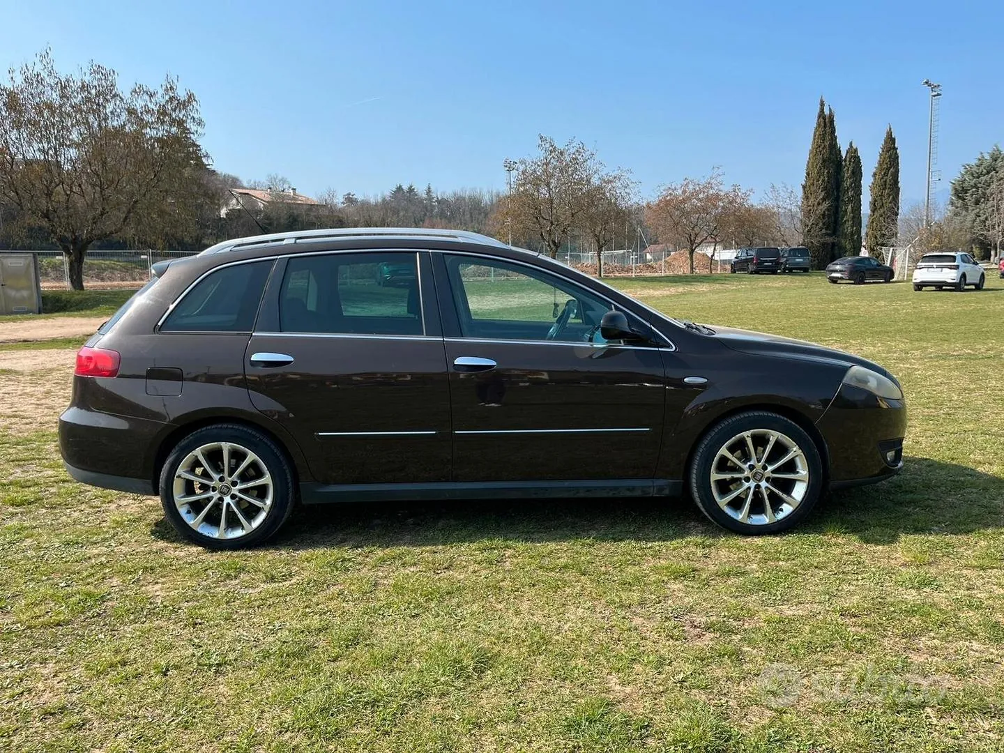 Fiat Croma 2009 photo 2