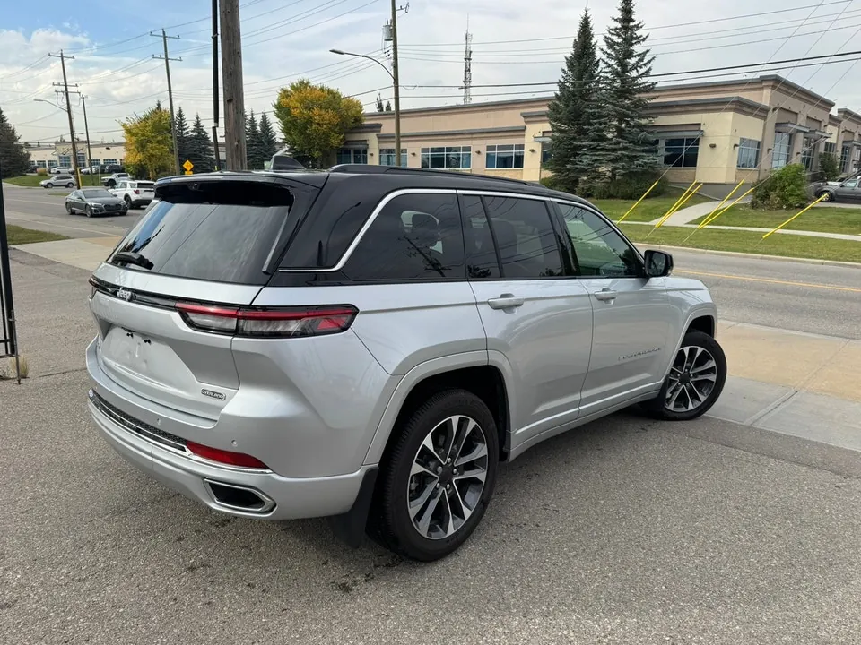 Jeep Grand Cherokee 2024 photo 4