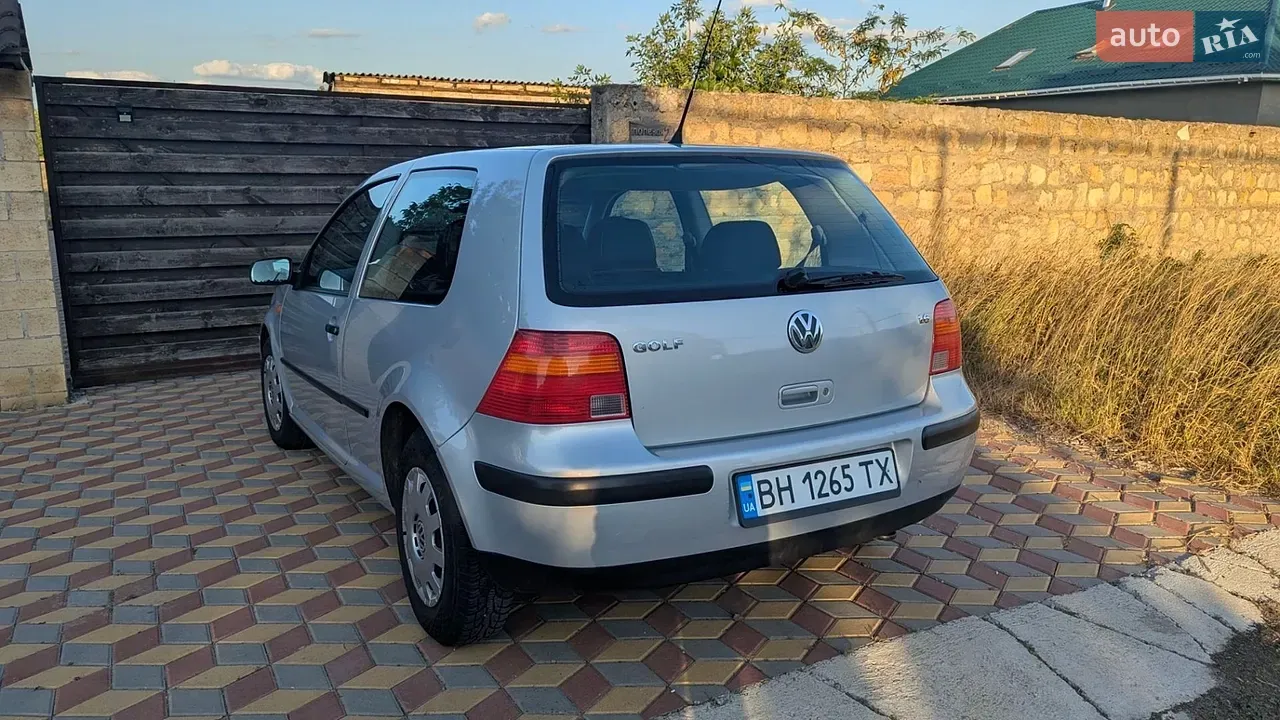 Volkswagen Golf 1999 photo 4