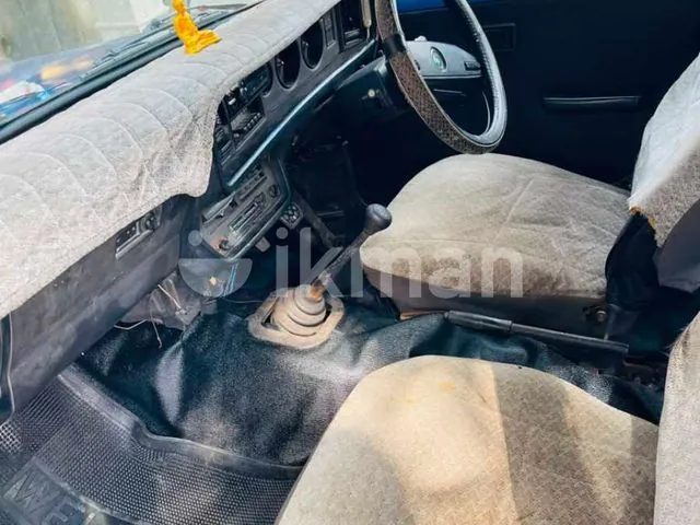 Toyota Corolla 1976 photo 3