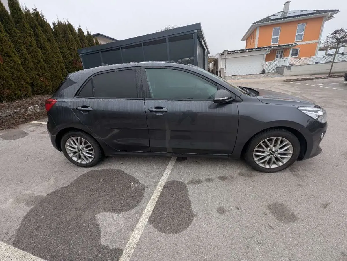 Kia Rio 2019 photo 3