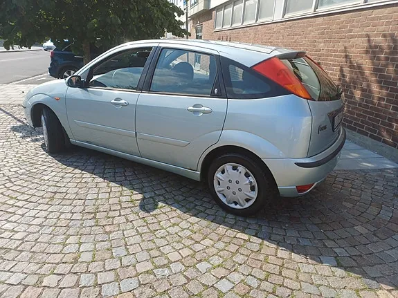 Ford Focus 2004 photo 4
