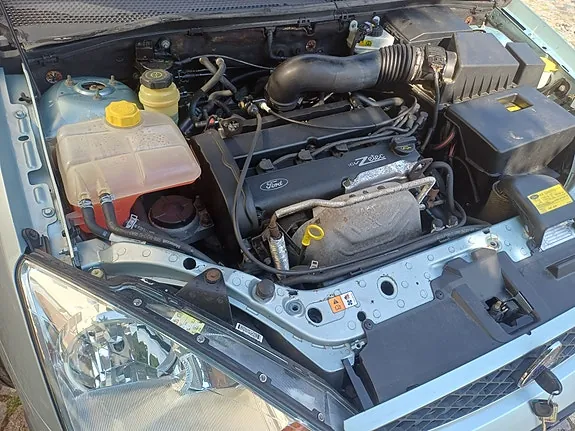Ford Focus 2004 photo 3