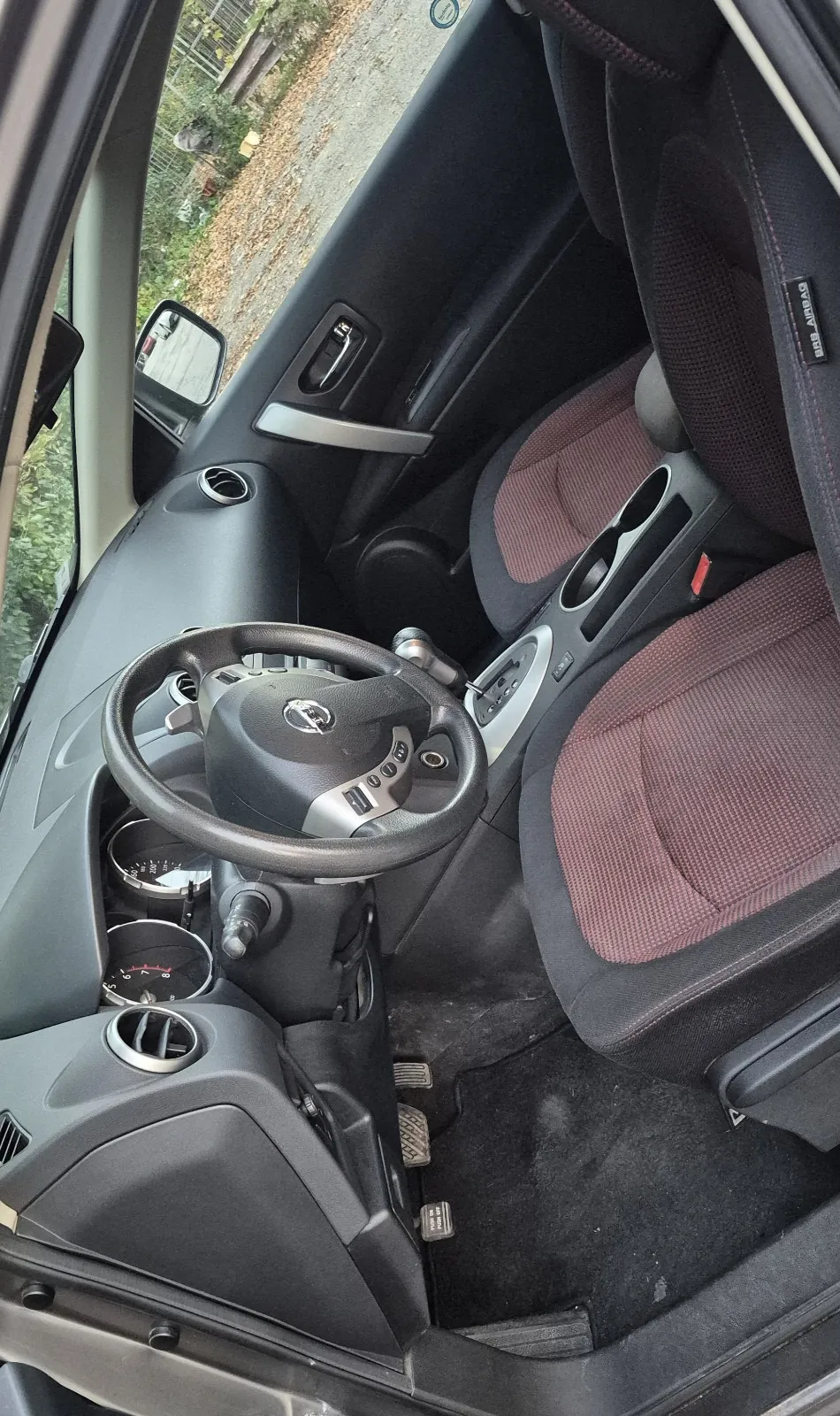 Nissan Rogue 2009 photo 5