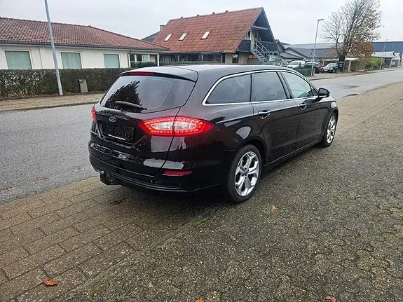 Ford Mondeo 2015 photo 4