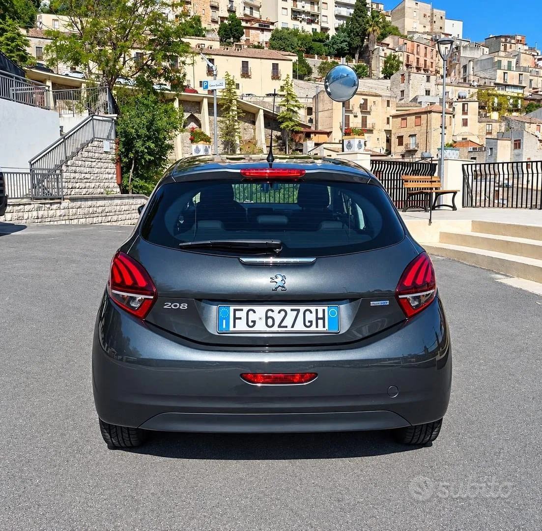Peugeot 208 2016 photo 5