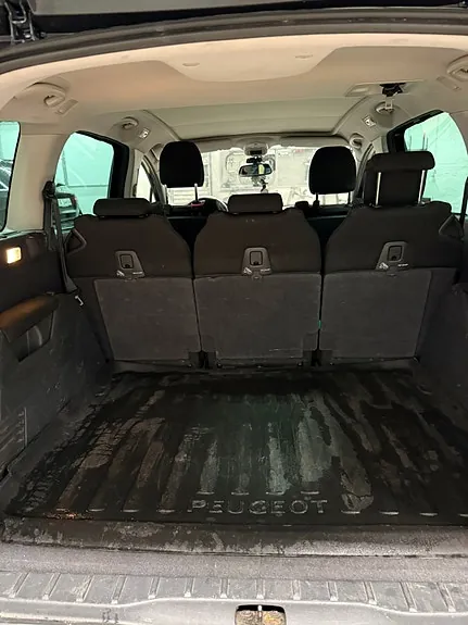 Peugeot 5008 2011 photo 5