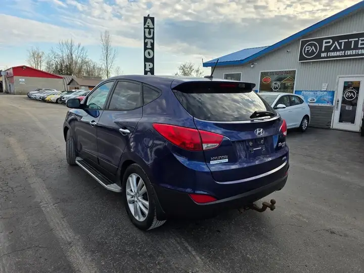 Hyundai Tucson 2012 photo 3
