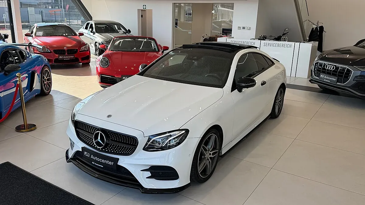 Mercedes-Benz E-Class 2019 photo 2