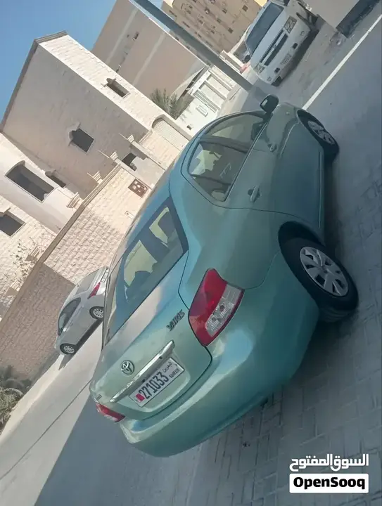 Toyota Yaris 2012 photo 3