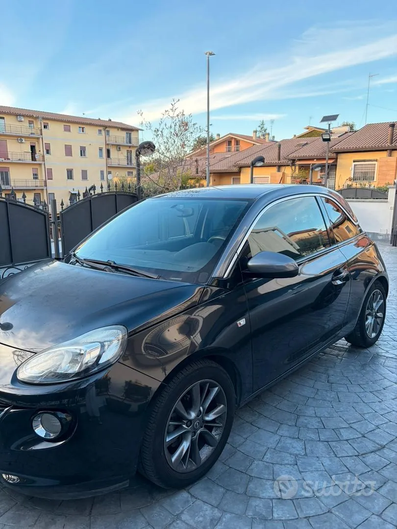 Opel Adam