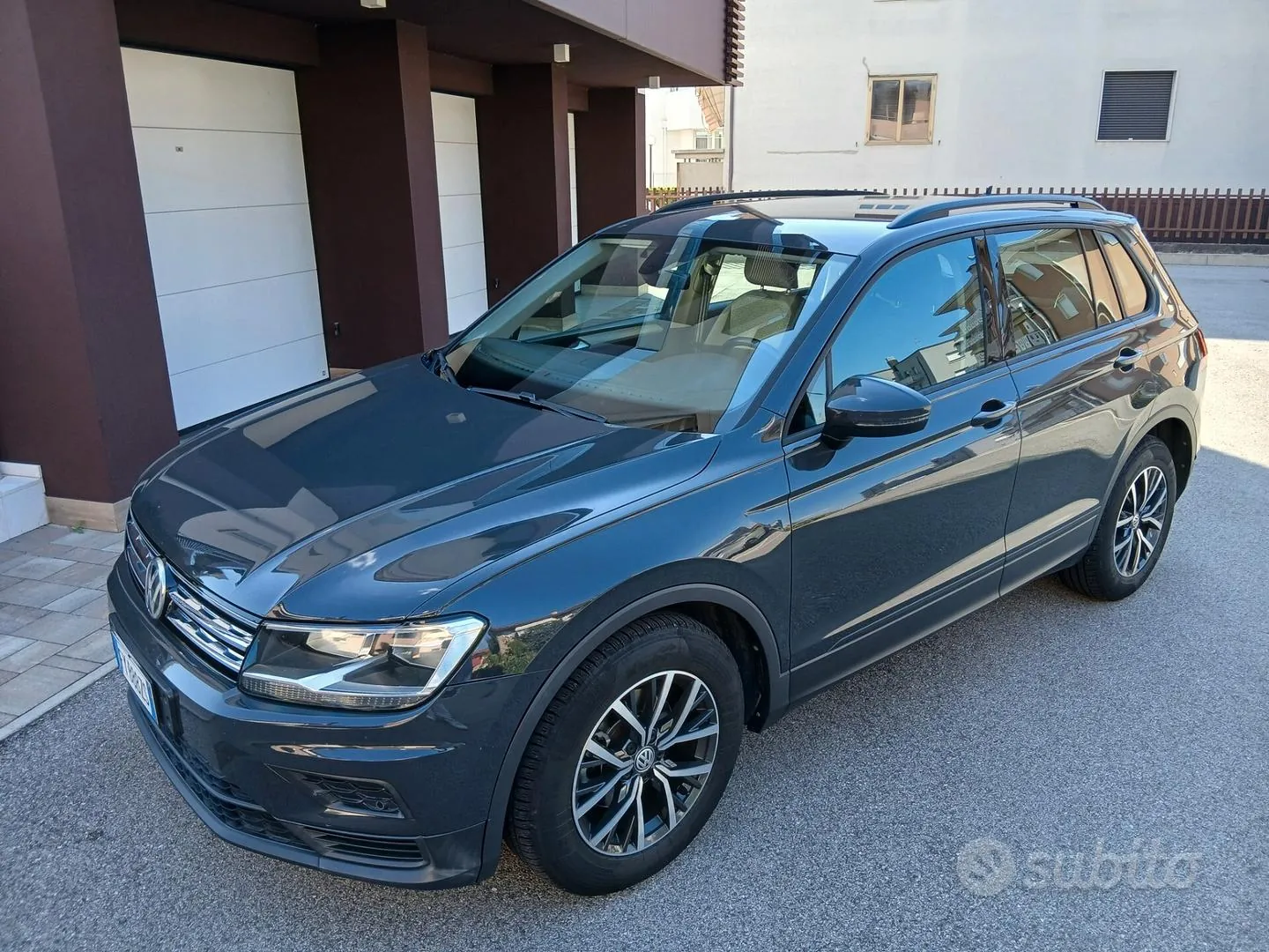 Volkswagen Tiguan 2019 photo 2