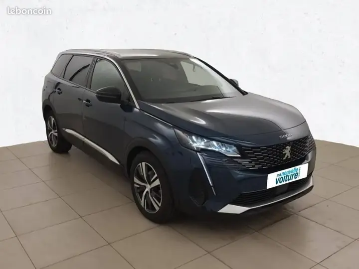 Peugeot 5008 2023 photo 3