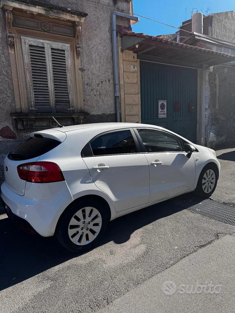 Kia Rio 2013 photo 3