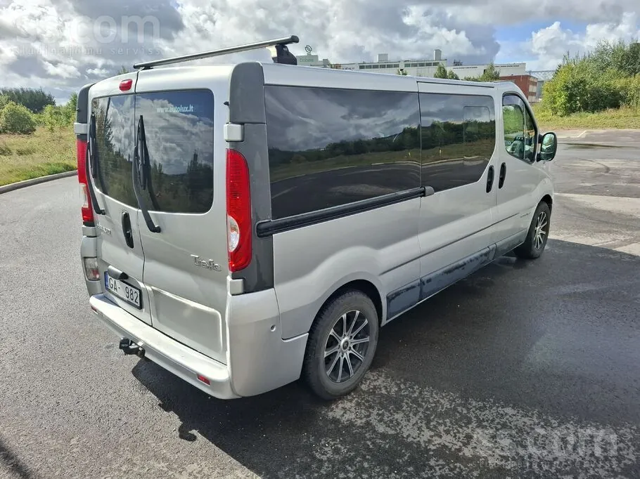 Renault Trafic 2013 photo 3