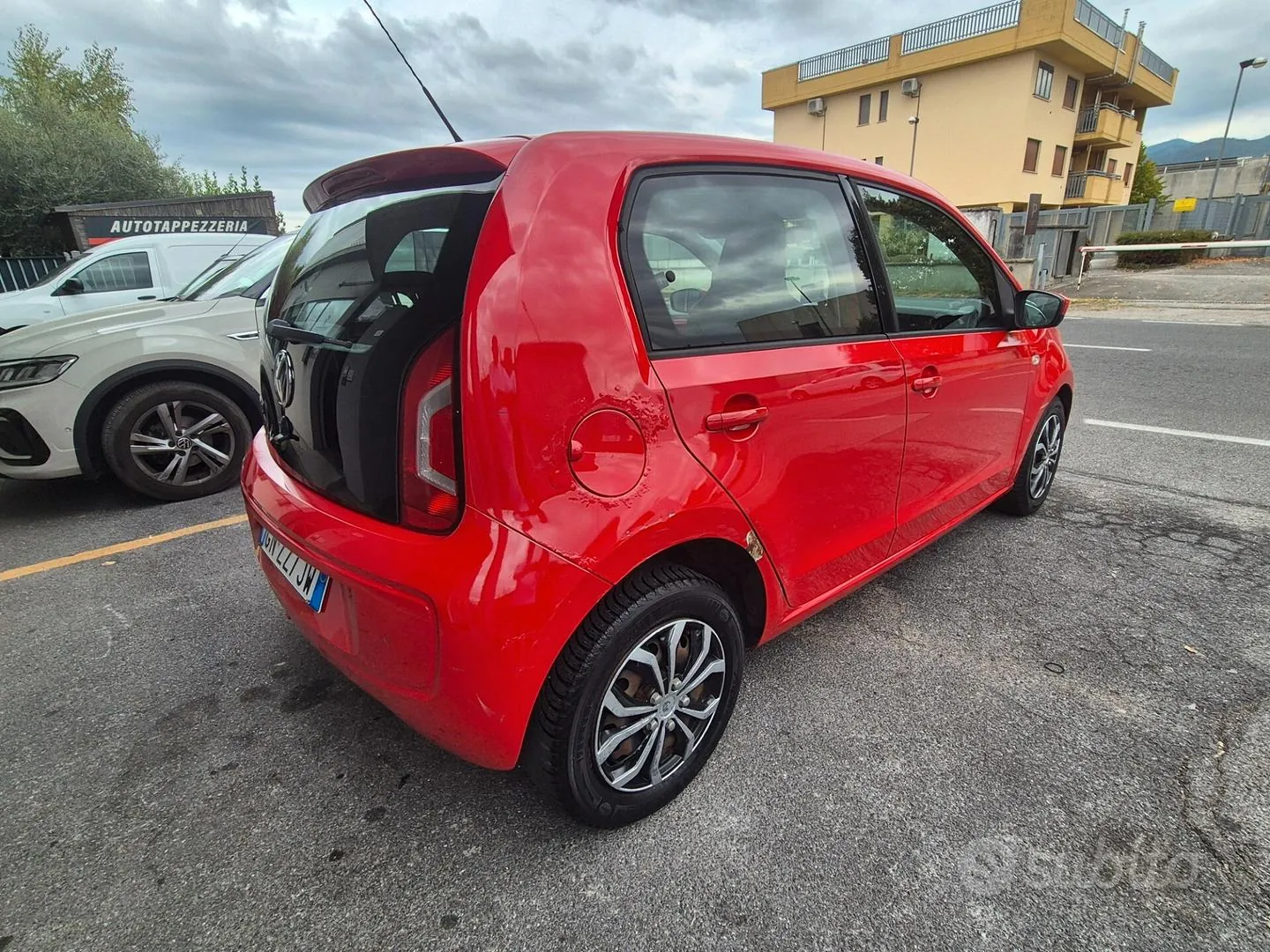 Volkswagen Up 2013 photo 5
