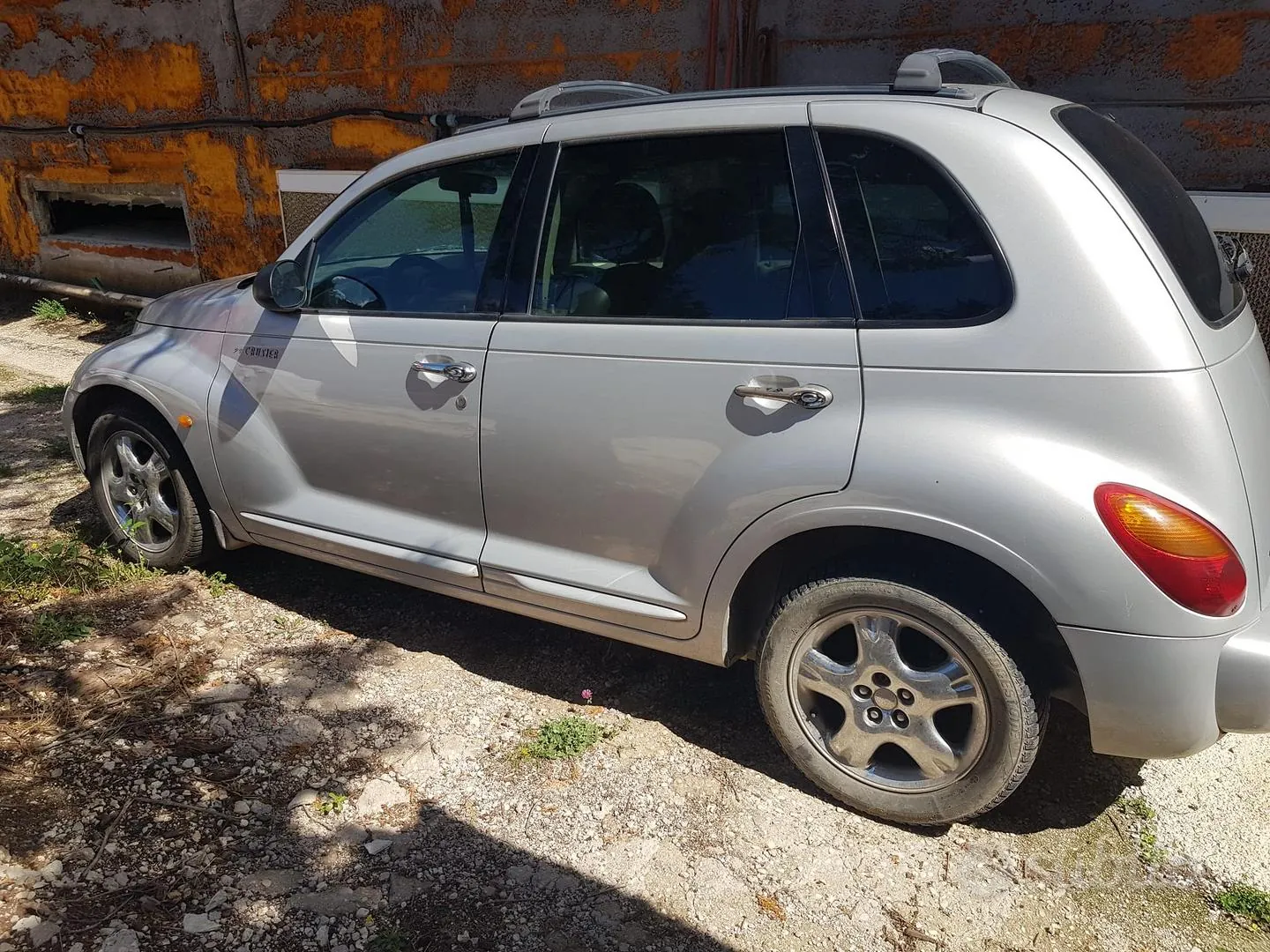 Chrysler Pt Cruiser 2003 photo 2