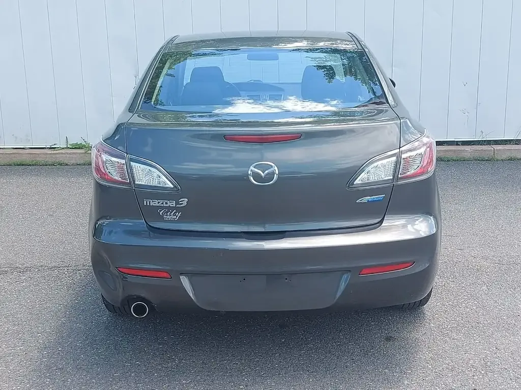 Mazda 3 2013 photo 4