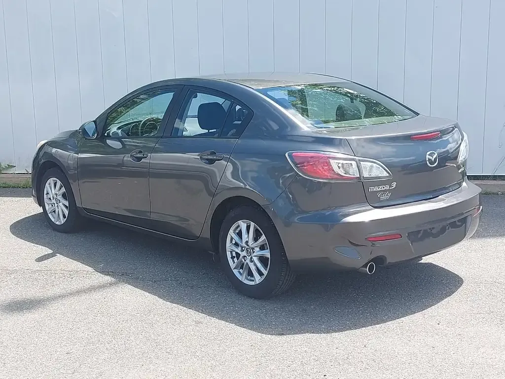 Mazda 3 2013 photo 5