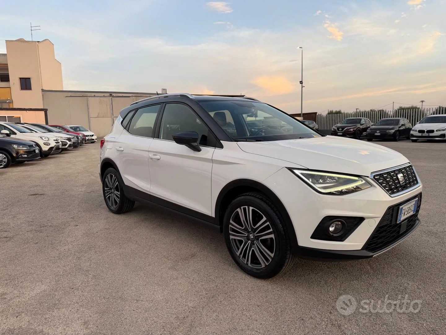 Seat Arona 2019 photo 3