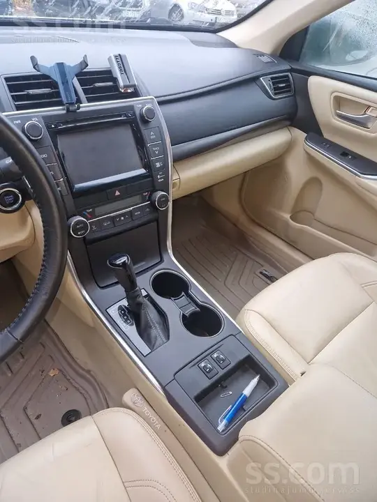 Toyota Camry 2015 photo 5
